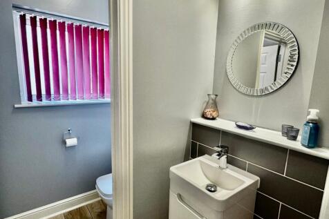 Entrance Hall Cloakroom