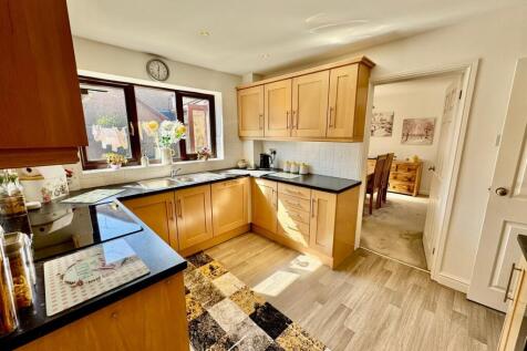 Fitted Kitchen 