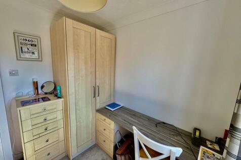 Bedroom Four/ Office