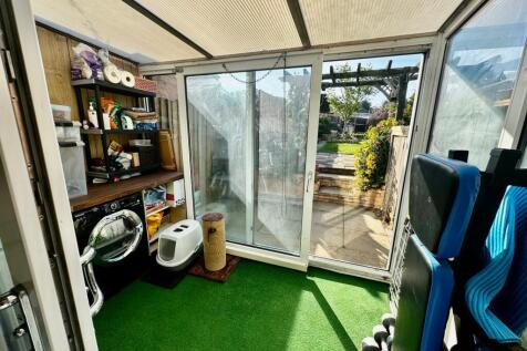 Conservatory / Utility Room