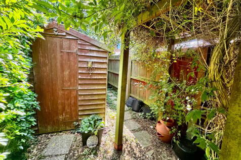 Shed