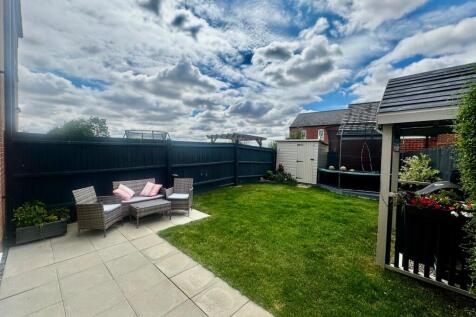 Patio &amp; Lawn