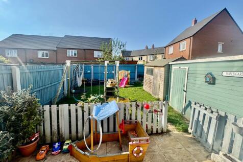 Enclosed rear Garden