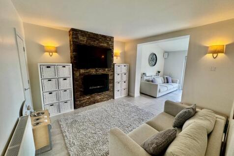 Snug  Room