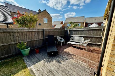 Decking &amp; Seating Area
