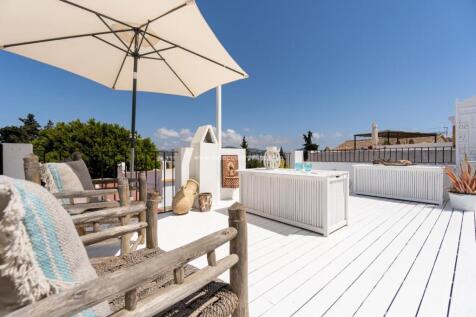 Rooftop terrace