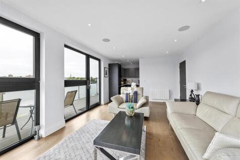 401 Victoria Villas-04.JPG
