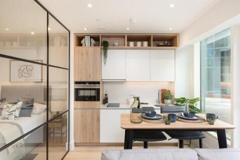 Show flat 3_HR-005.jpg