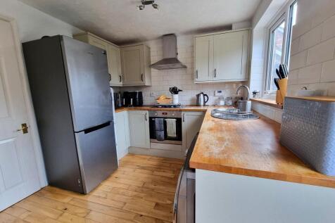 Kitchen/ Breakfast Room