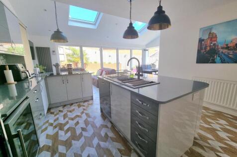 Kitchen/Diner/Family Room