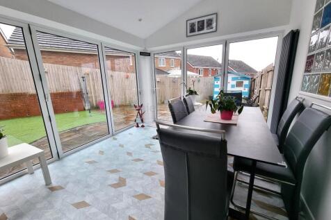 Kitchen/Diner/Family Room
