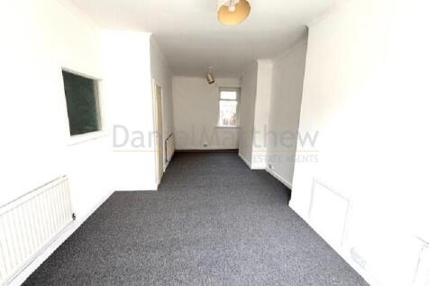 Lounge dining room