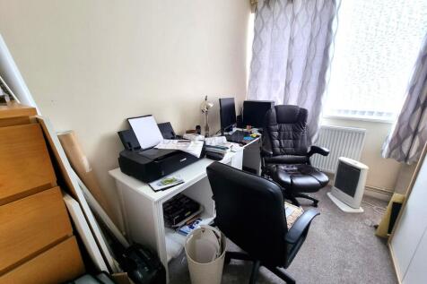 Bedroom Three/Study