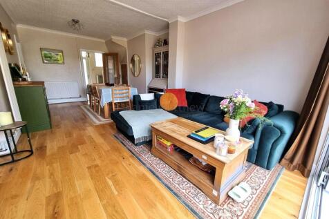 Dining/Family Room