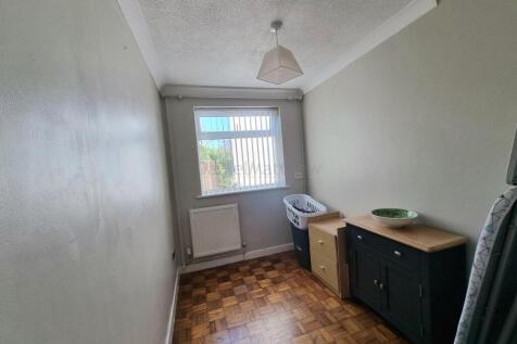 Office/Bedroom/Playroom