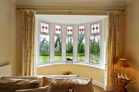 Bow window