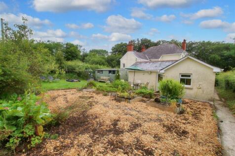 Rear garden and veg area