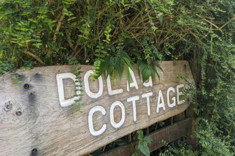 Dolau Cottage.jpg