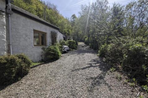 Driveway.jpg
