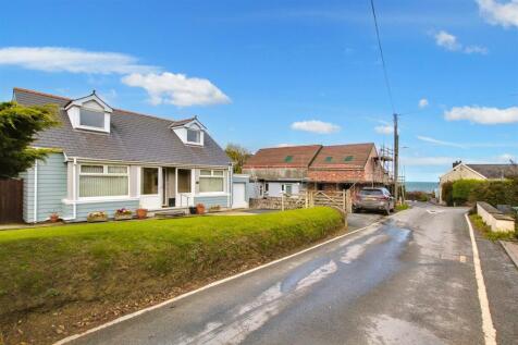 front and sea views