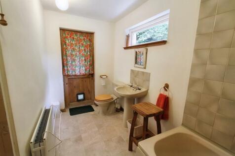 ground floor bathroom