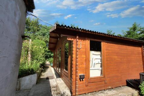 Summer house/studio