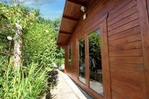 Summer house/studio