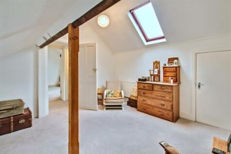 Upstairs Bedroom 3