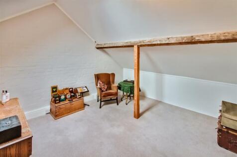 Upstairs Bedroom 3