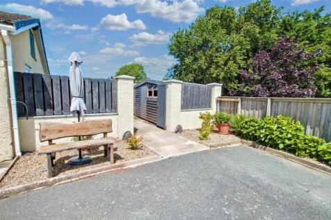 Rear gate access