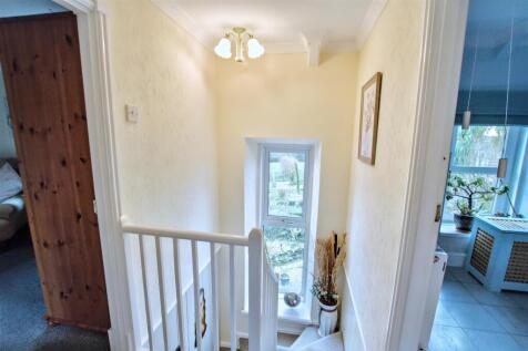 1st floor landing