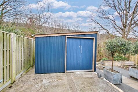 Detached workshop/studio/home office