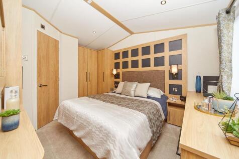 master-bedroom.jpg