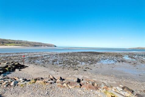 Sea and Estuary Views from the park