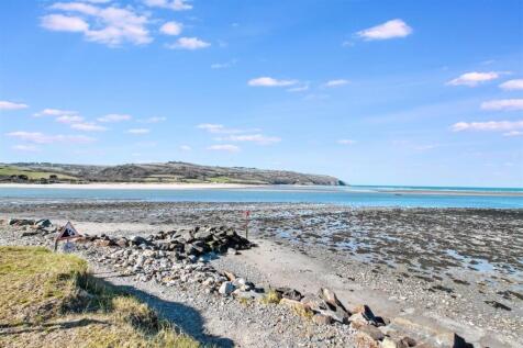 Sea and Estuary Views from the park