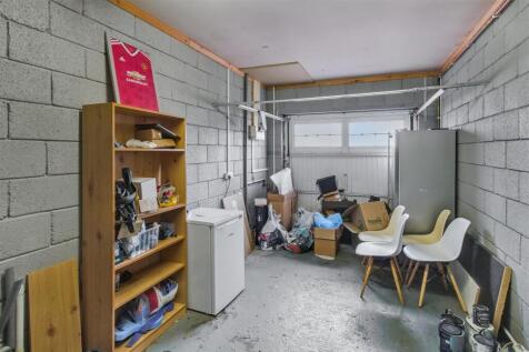 Integral Garage