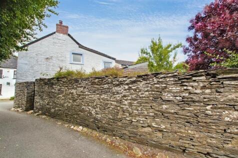 side garden wall