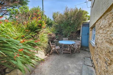 Rear courtyard