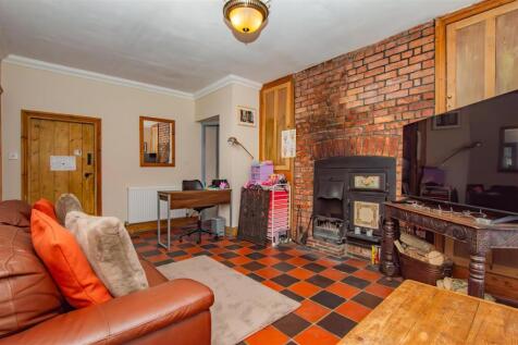 Snug/sitting room