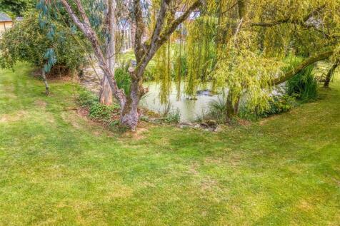Garden and grounds