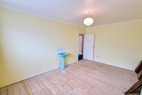 Front Bedroom