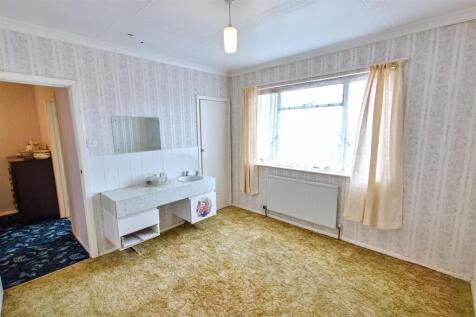 Rear Bedroom