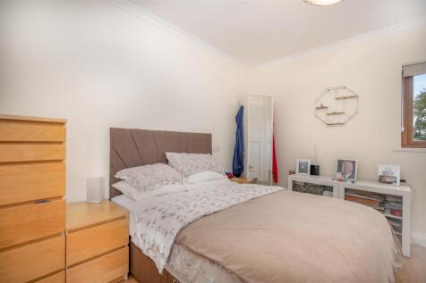 Annexe bedroom
