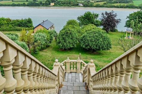 Gardens and river views