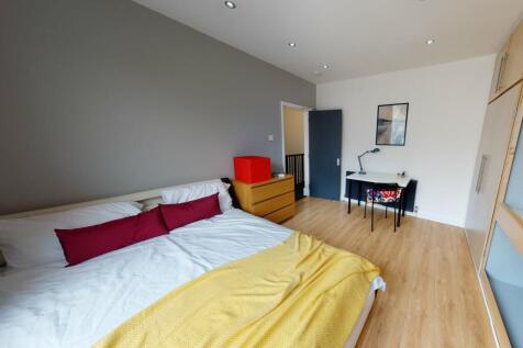 Student Digs - Dunst