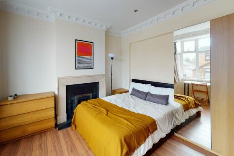 Student Digs - Dunst