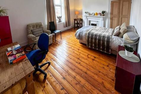 Student Digs - St Al