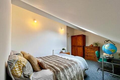 Student Digs - St Al