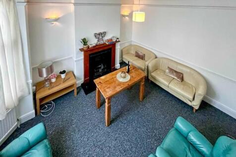 Student Digs - St Al