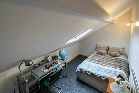 Student Digs - St Al